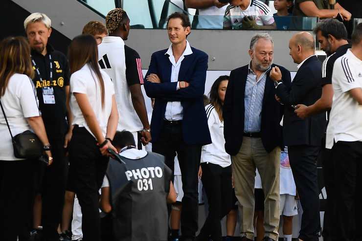 Cessione immediata John Elkann