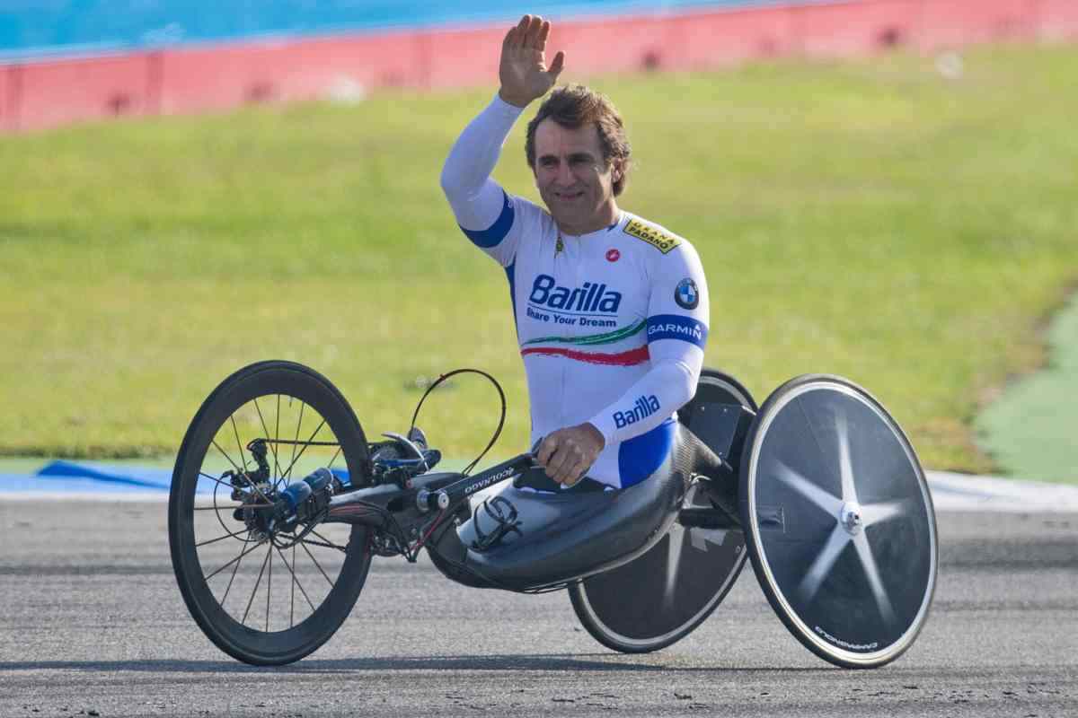 Con la handbike Alex Zanardi è rinato: un mondo che gli manca