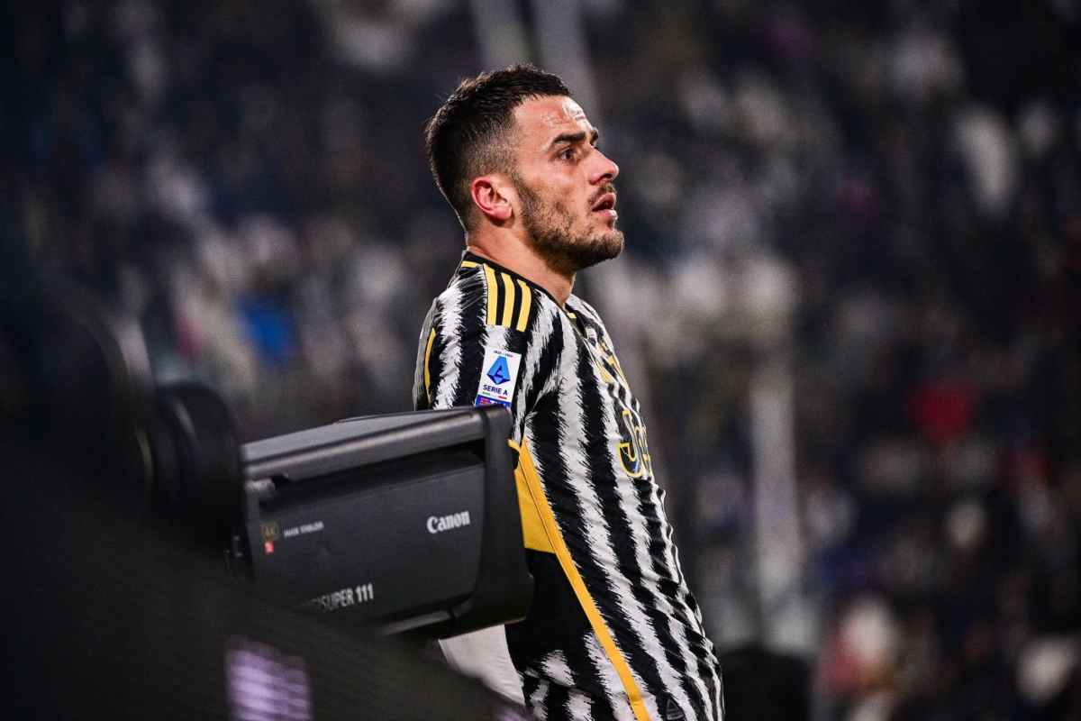 Kostic vorrebbe restare alla Juventus, ma c'è un altro addio