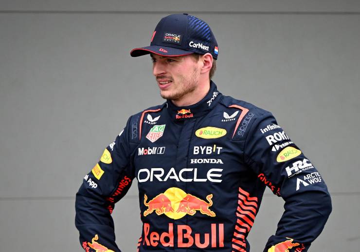 Addio allo sponsor per Verstappen