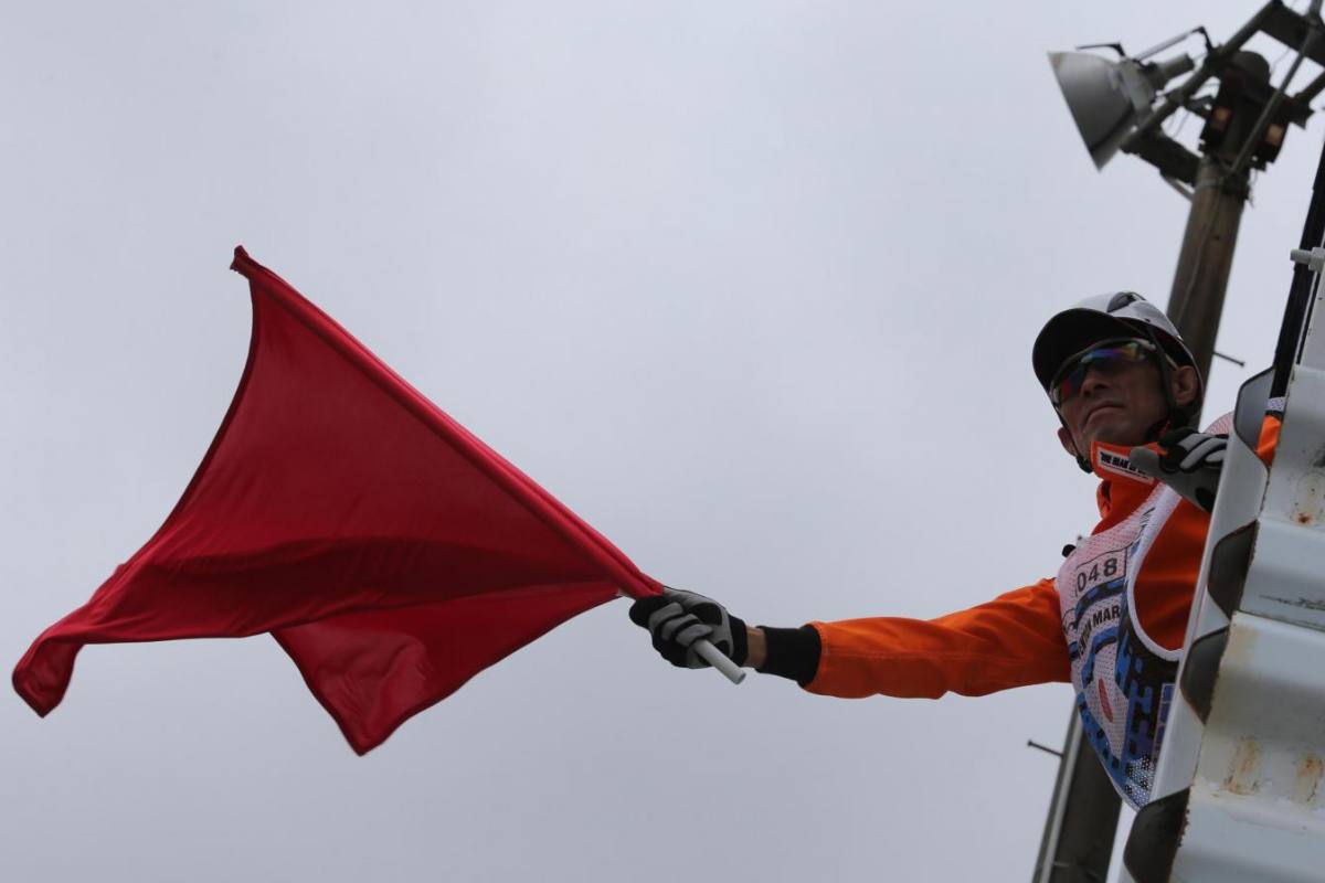 Grave incidente in F1, bandiera rossa: le condizioni dei piloti