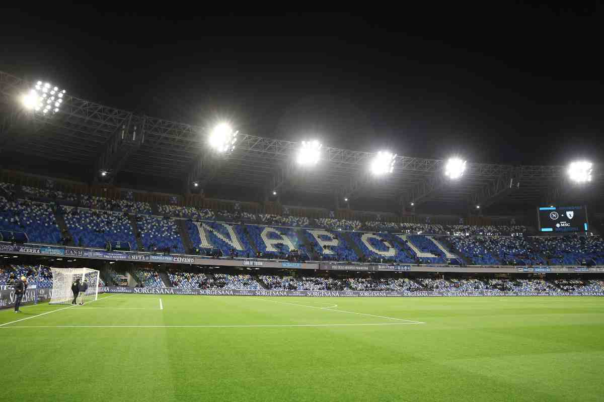 proposta di matrimonio allo stadio Maradona di Napoli