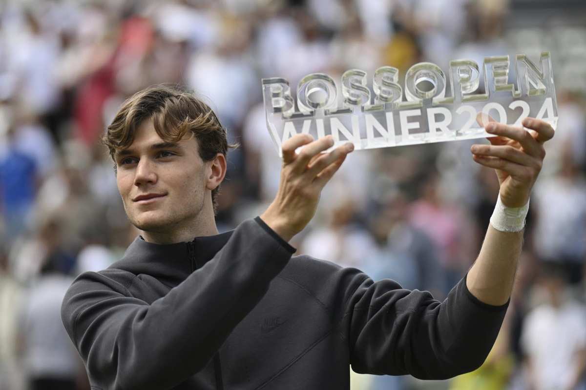 gaffe della Hugo Boss dopo il match Berrettini-Draper