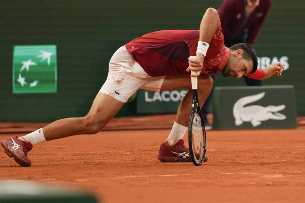 Wimbledon e Olimpiadi a rischio per Djokovic dopo l'annuncio choc