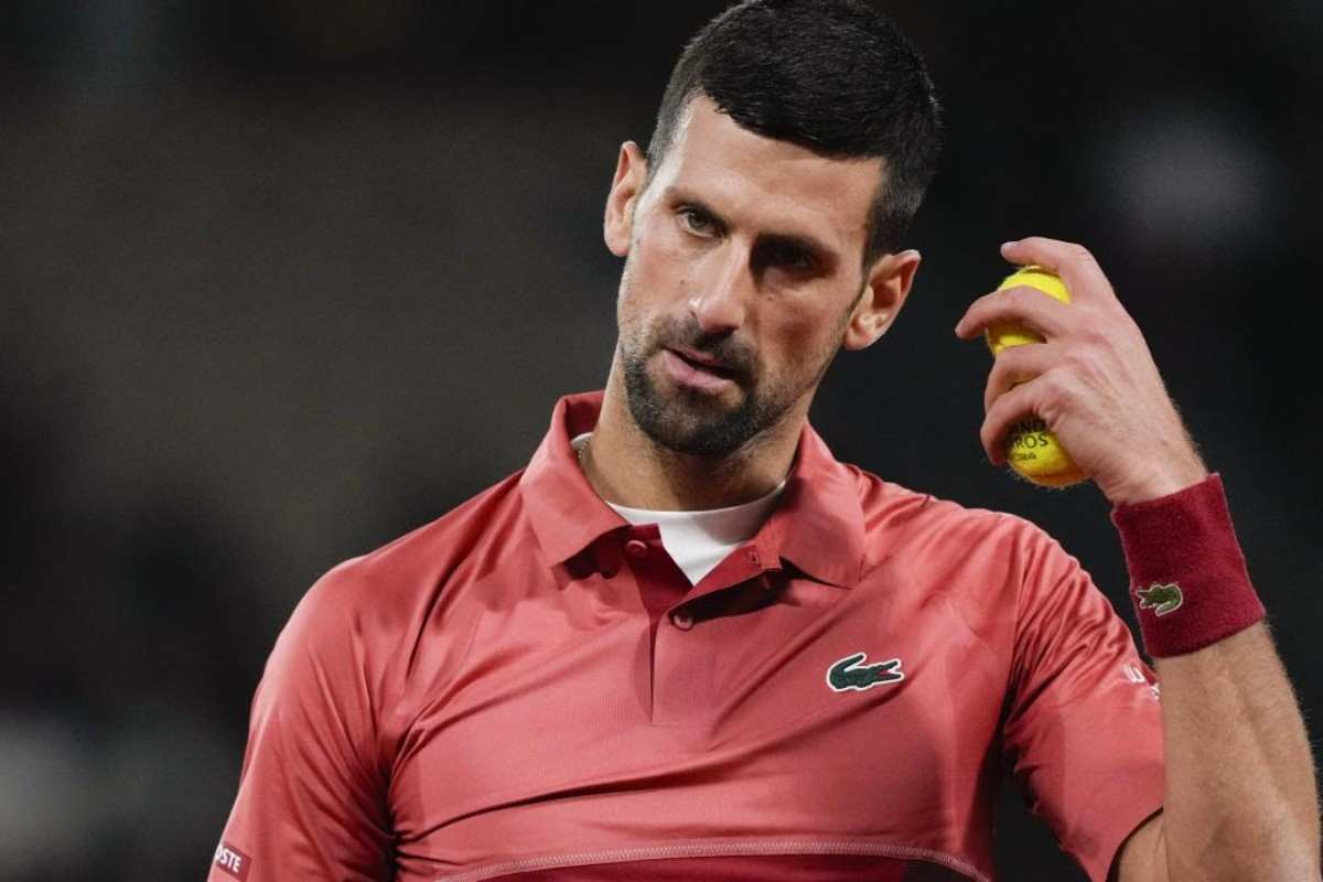 Djokovic su tutte le furie: Alcaraz e Sinner godono