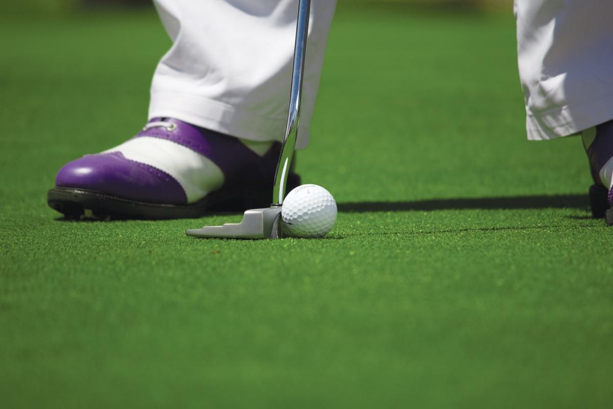 Scarpe da golf, come scegliere le migliori: le regole giuste