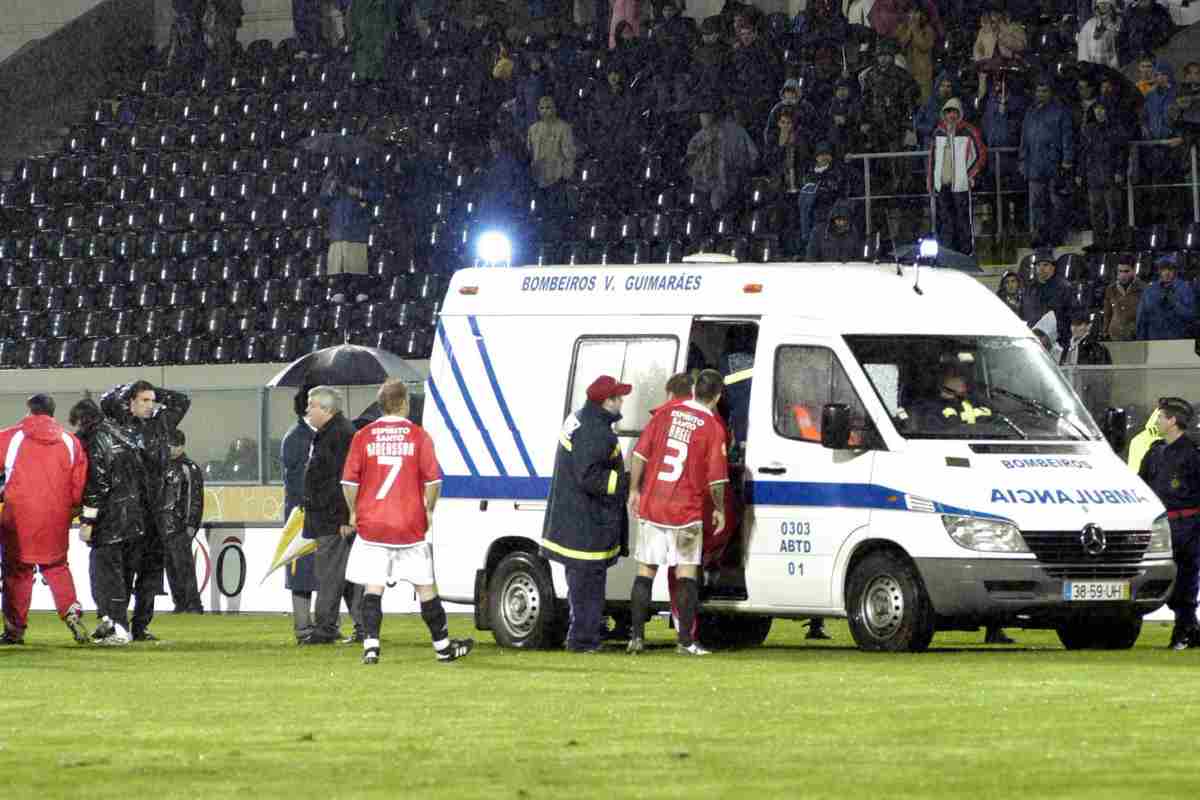 Incidente allo stadio, partita annullata