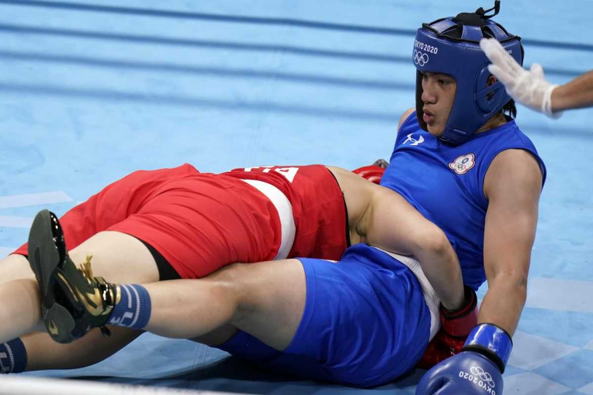 Angela Carini contro un Trans alle Olimpiadi