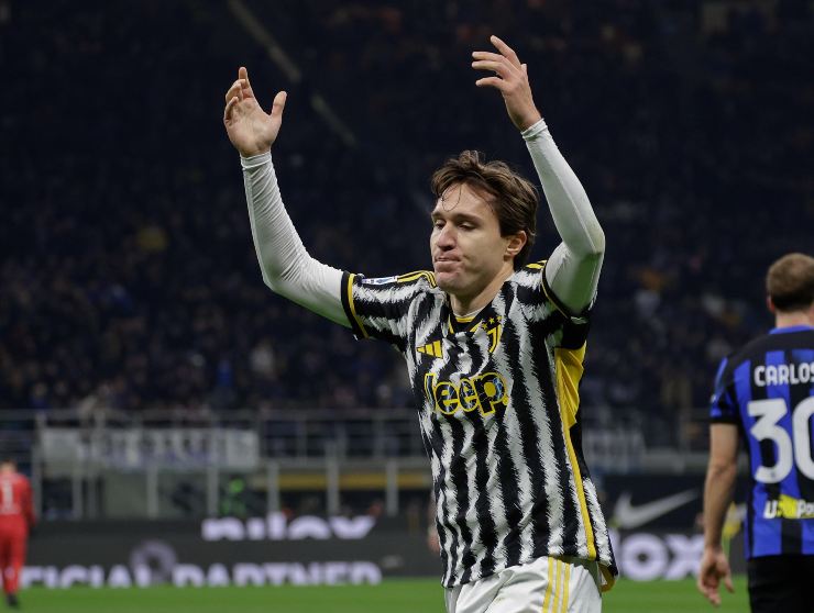 Federico Chiesa per Carlos Augusto