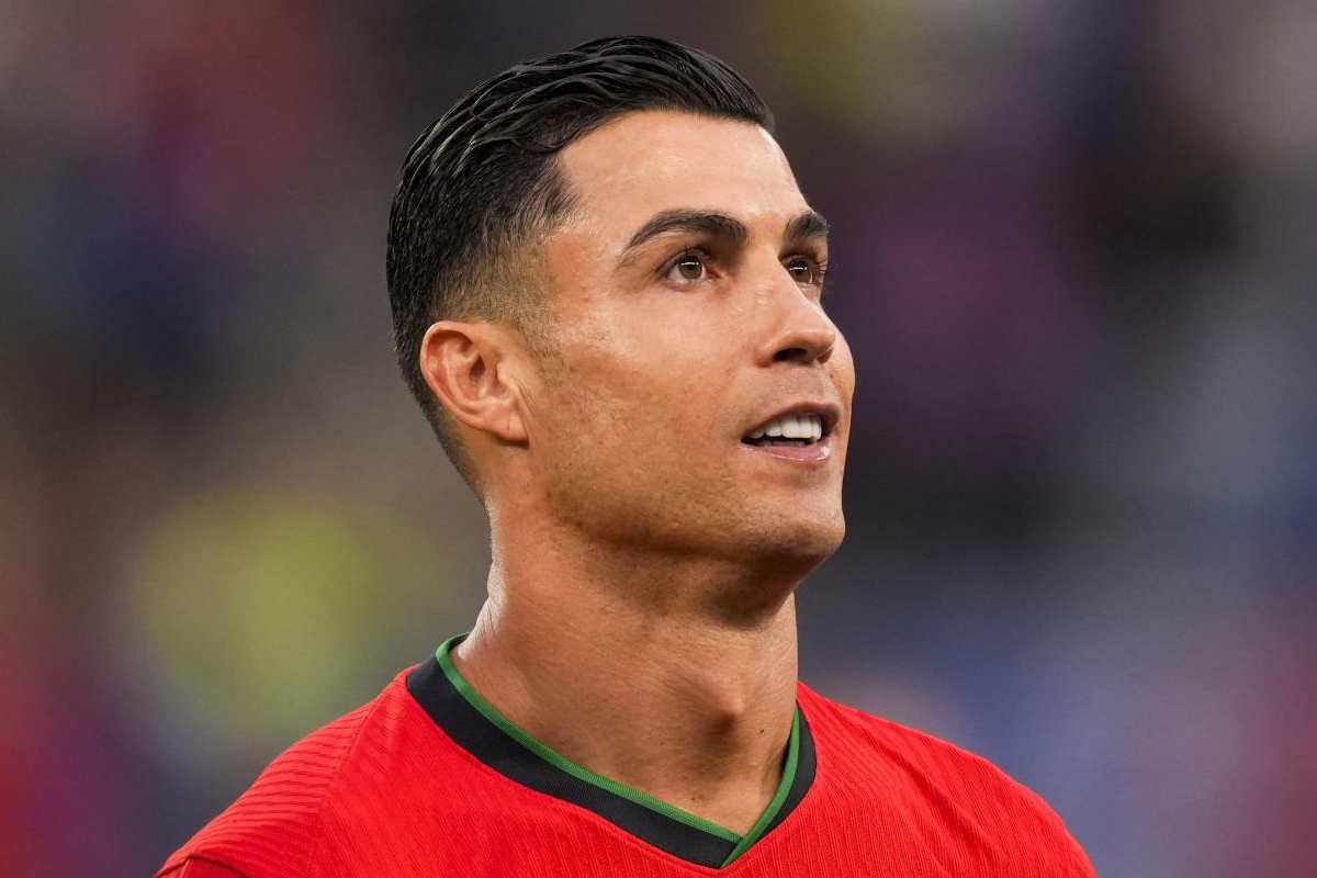 Cristiano Ronaldo firma e va al Mondiale col Portogallo