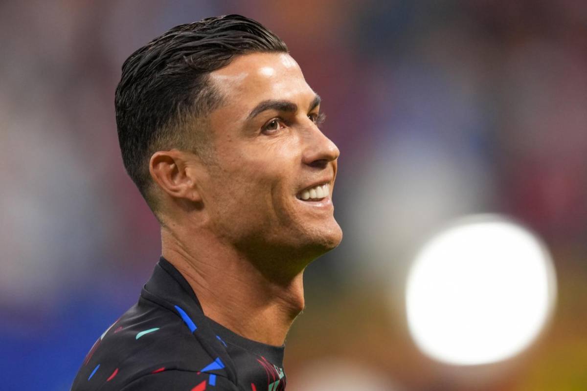 Cristiano Ronaldo resta all'Al-Nassr