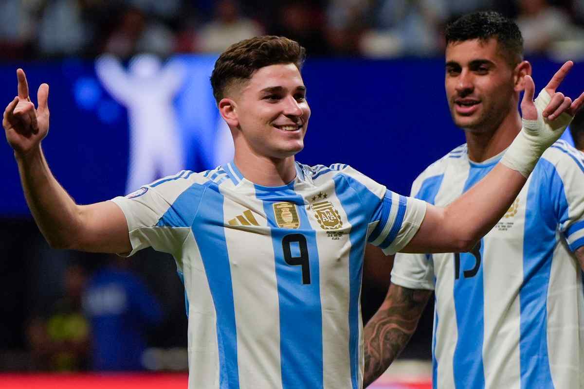 Julian Alvarez dopo la Copa America con l'Argentina potrebbe finire in Serie A