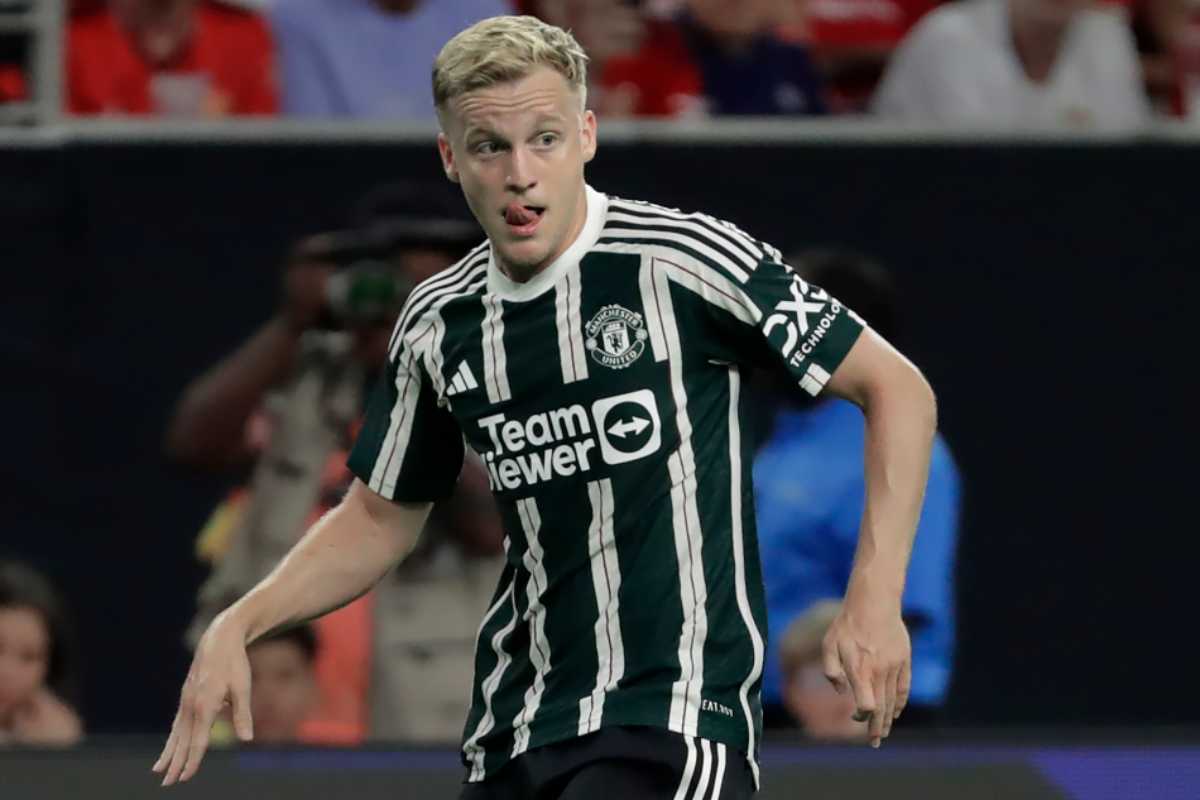 Calciomercato: Van de Beek alla Lazio