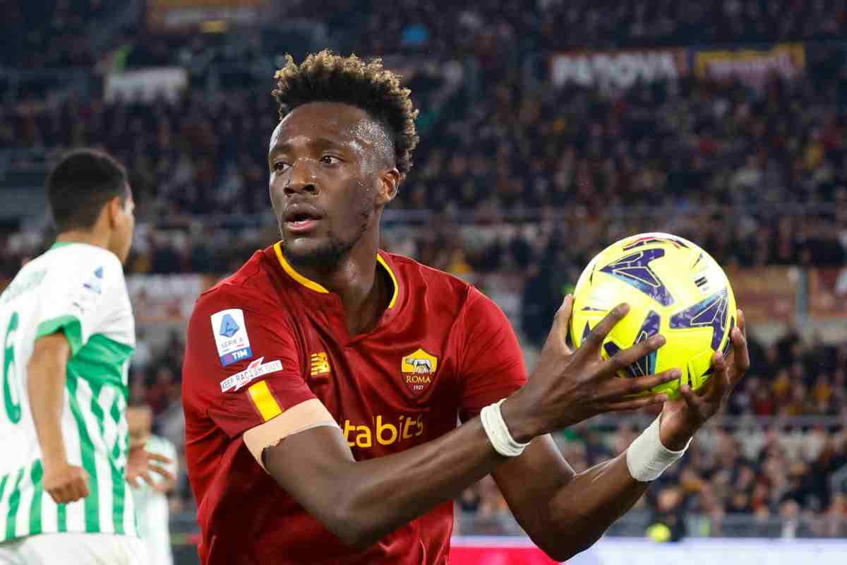 Abraham verso il Milan: proposte alla Roma diverse pedine