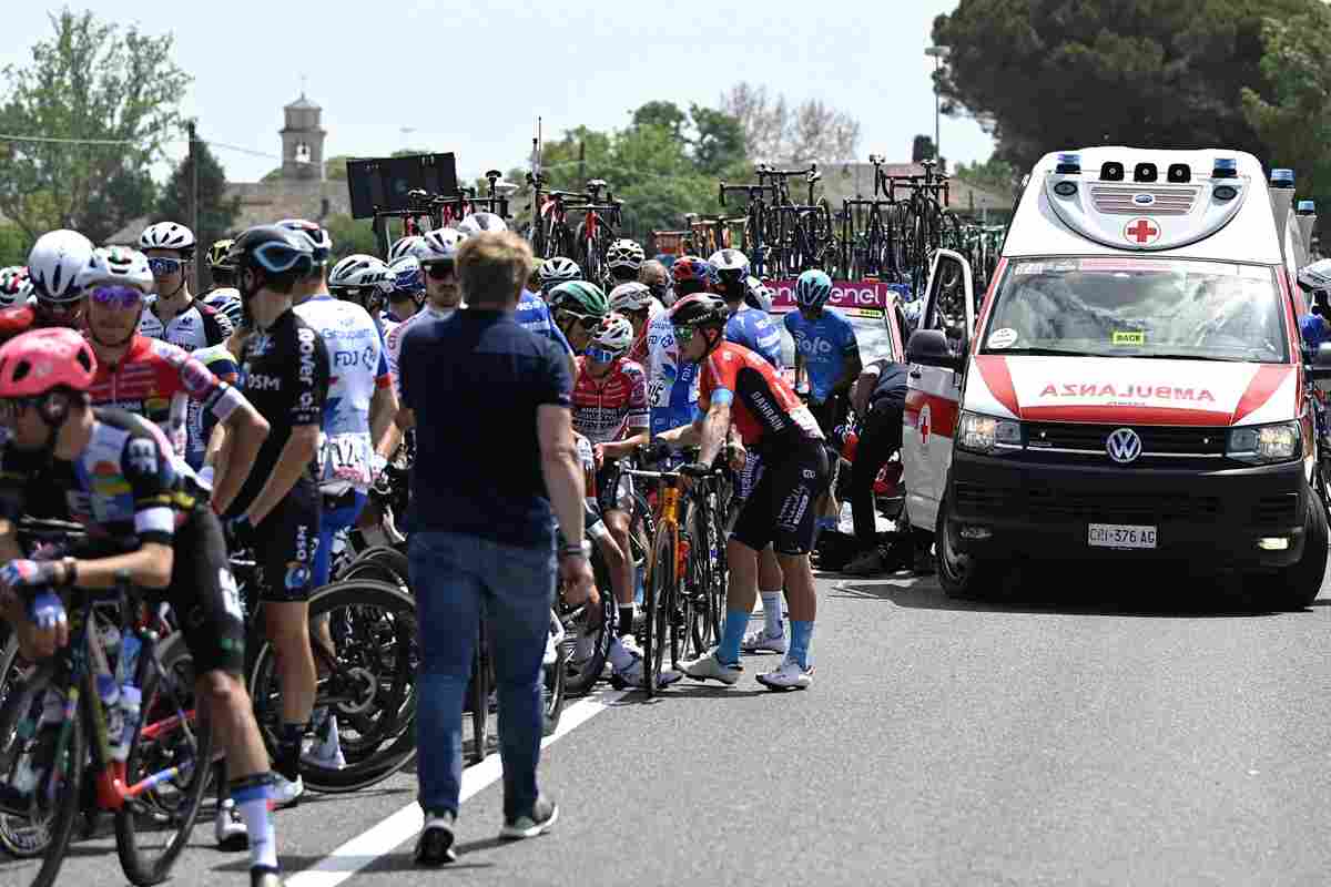 bruttissimo incidente durante la gara