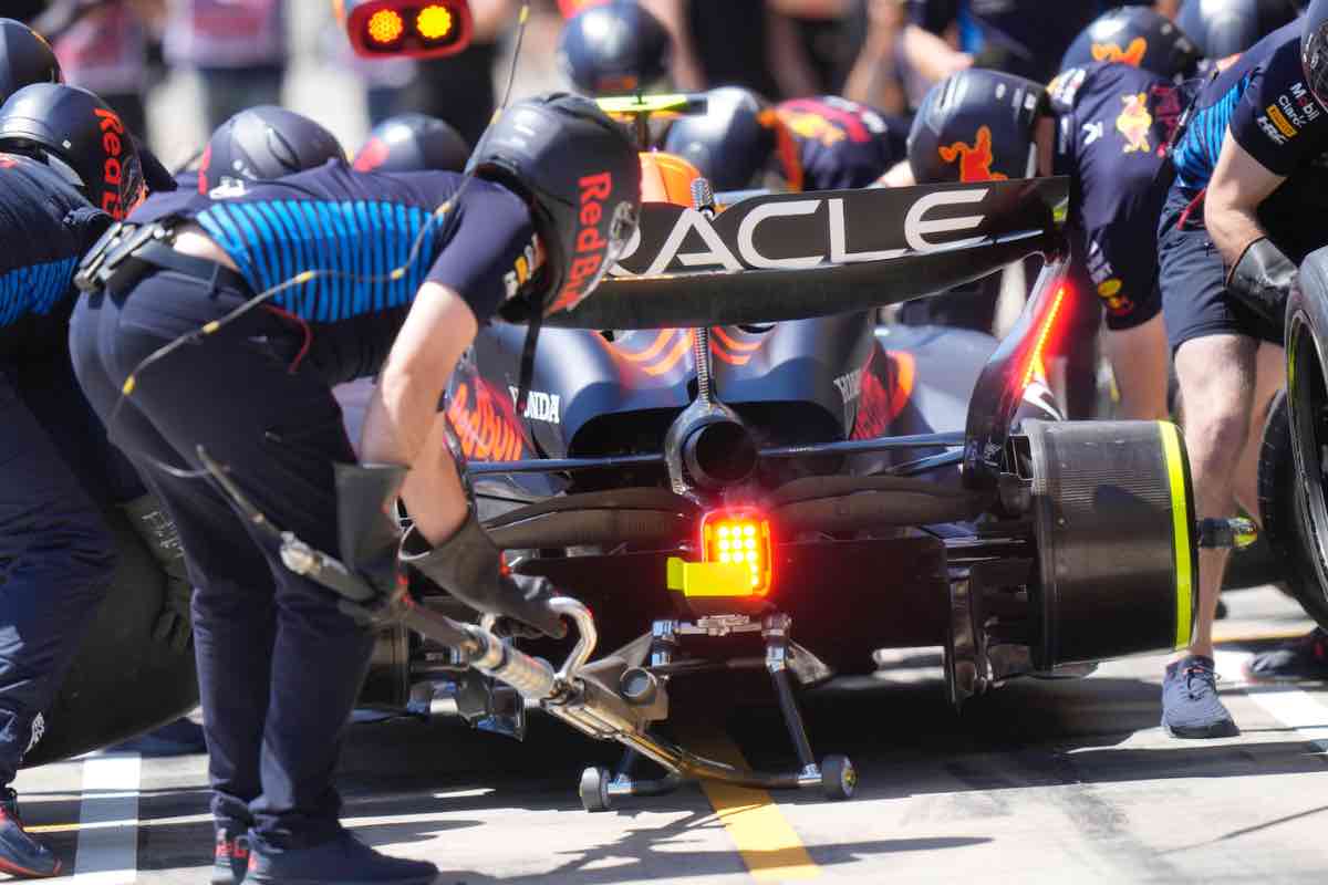 La Red Bull perde i pezzi