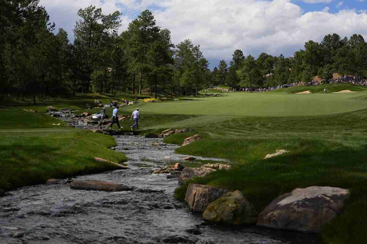 Metro Tech Foundation golf