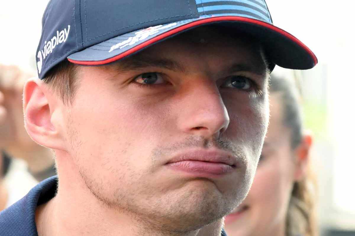 Annuncio abbatte Verstappen