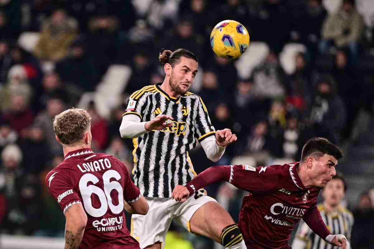 Rabiot firma col Barcellona