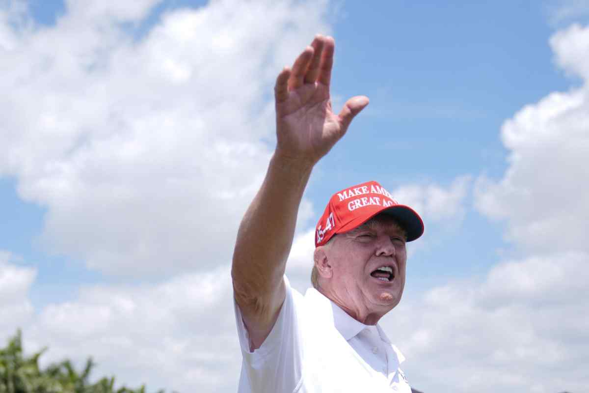 Trump e il folle amore per il golf