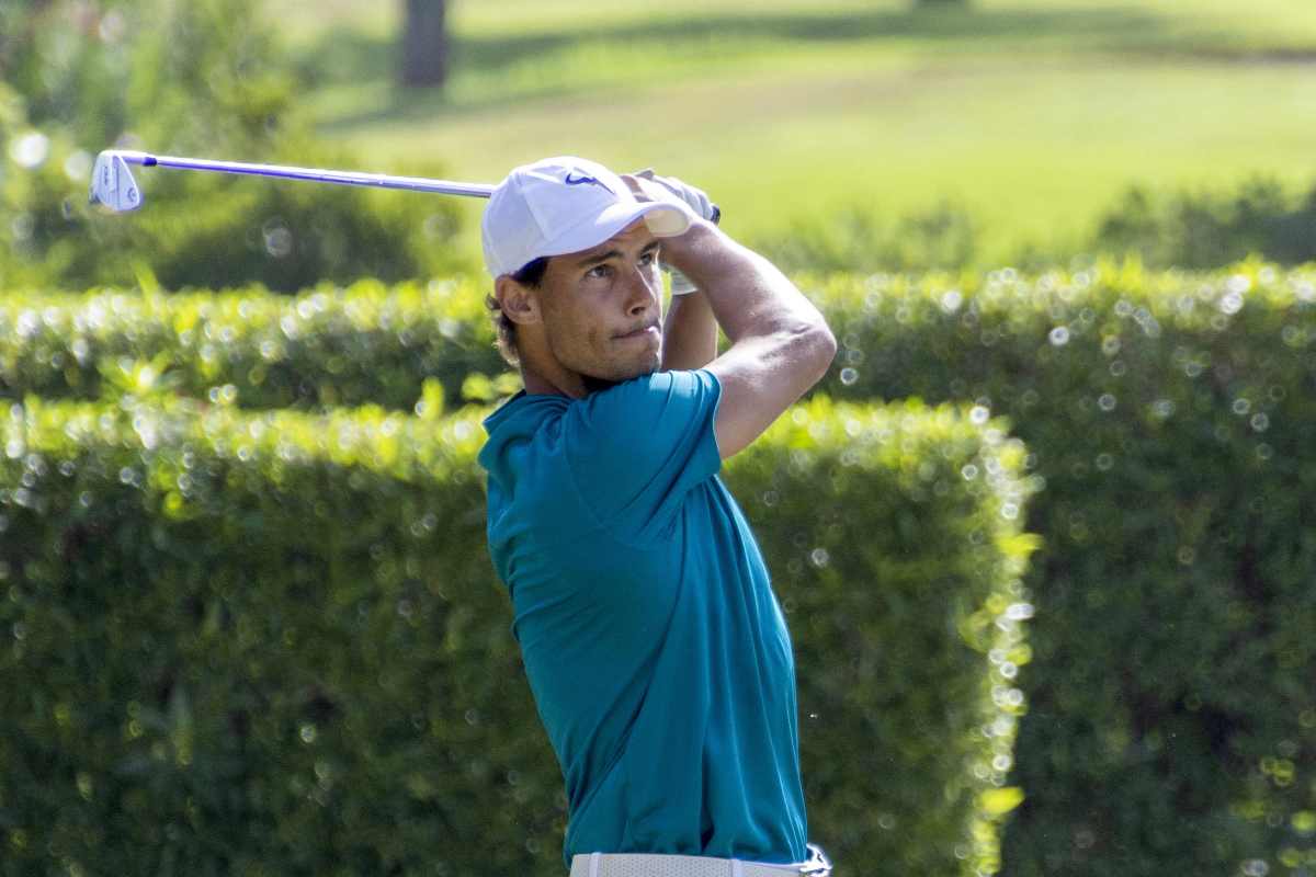 Nadal gioca a Golf