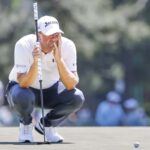 Lucas Glover gioca a golf