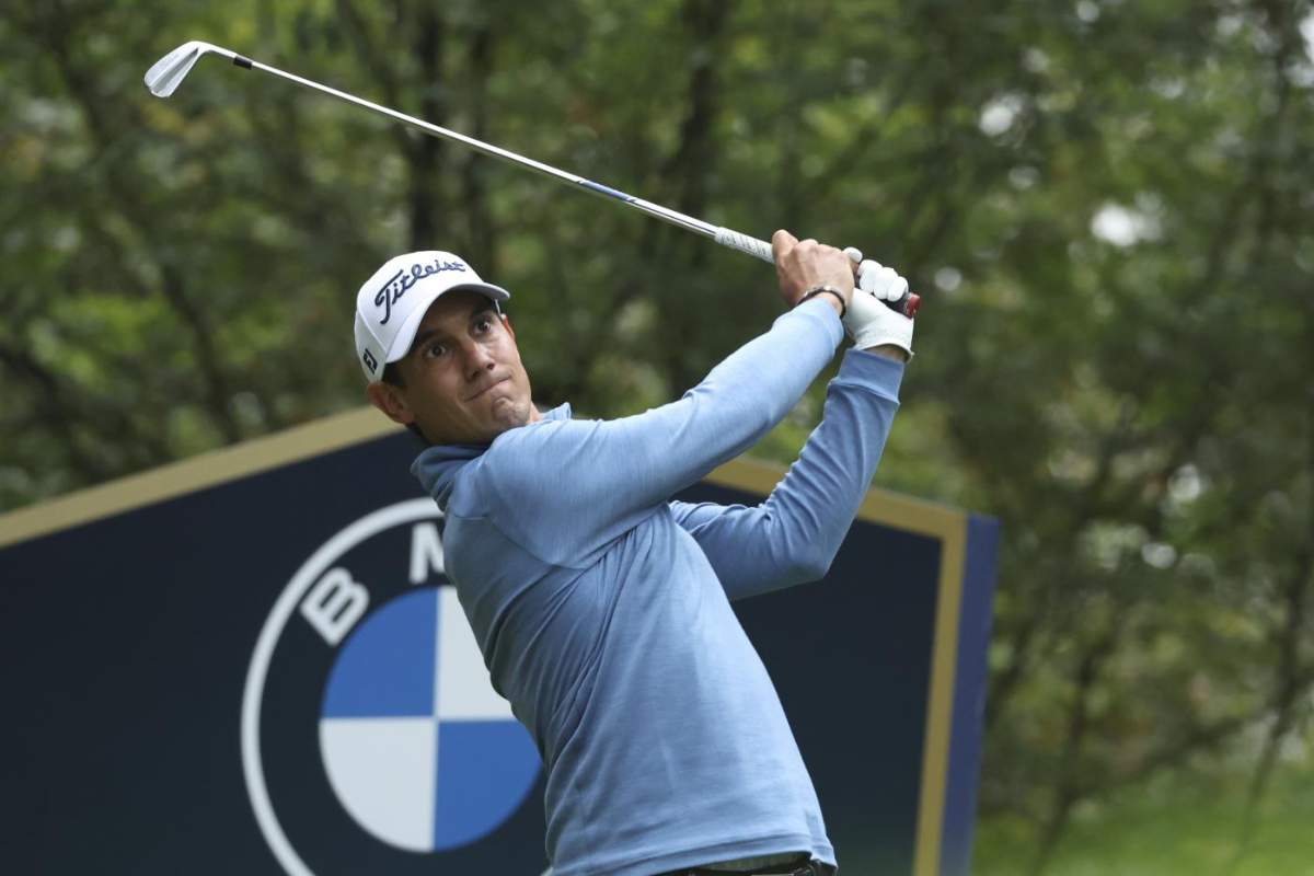 Il golfista Matteo Manassero in azione