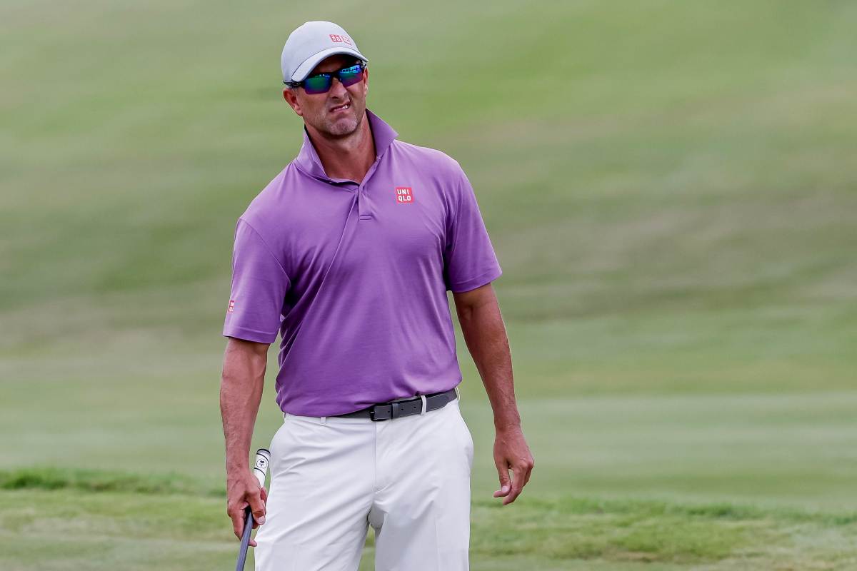 Adam Scott gioca a golf